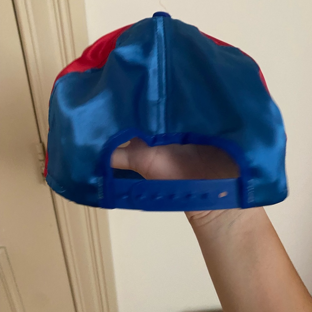 Hat - Picture 2 of 4